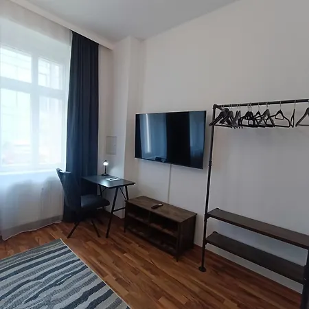 Apartment Elbsuite 3 Raum, 70qm, Altstadt Und Neustadt 10 Minuten Zu Fuss *