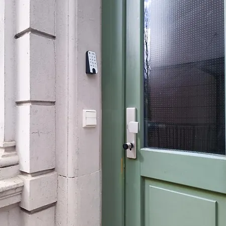 Apartment Elbsuite 3 Raum, 70qm, Altstadt Und Neustadt 10 Minuten Zu Fuss *