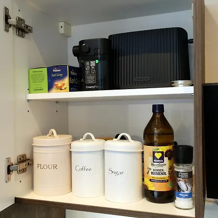 Elbsuite 3 Raum, 70qm, Altstadt Und Neustadt 10 Minuten Zu Fuss *