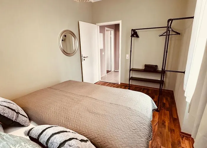 Elbsuite 3 Raum, 70qm, Altstadt Und Neustadt 10 Minuten Zu Fuss Apartmán